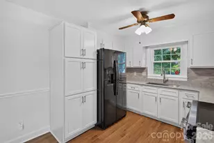 3130 Rea Rd, Charlotte, NC 28226 - Photo 15