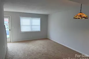 1300 Larchmont Pl, Salisbury, NC 28144 - Photo 3
