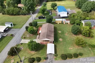 108 Brittain Dr, Morganton, NC 28655 - Photo 11