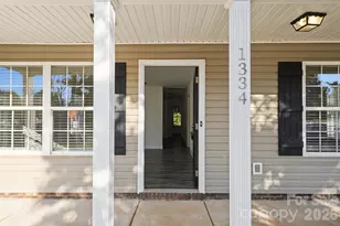 1334 Flint Hill St, Rock Hill, SC 29730 - Photo 3