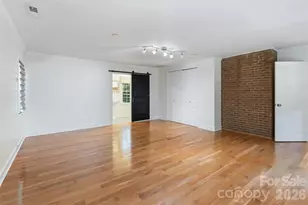 1817 Balfour Ln, Charlotte, NC 28216 - Photo 15