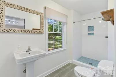1817 Balfour Lane, Charlotte, NC 28216 - Photo 17