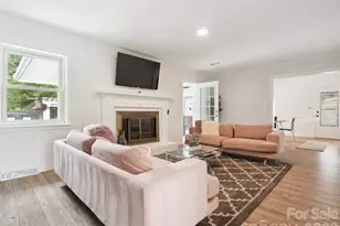 6700 Terry Dr, Charlotte, NC 28215 - Photo 9