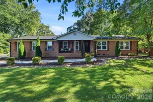 718 E Hoke St, Lincolnton, NC 28092 - Photo 35