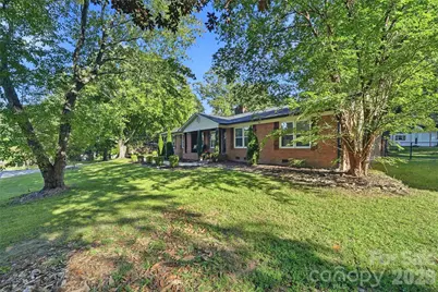 718 E Hoke Street, Lincolnton, NC 28092 - Photo 37