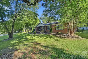 718 E Hoke St, Lincolnton, NC 28092 - Photo 37