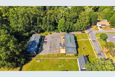402 S Ashe Avenue, Newton, NC 28658 - Photo 47