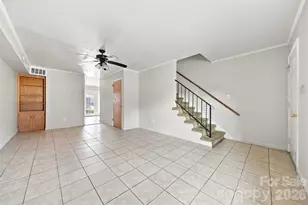 402 S Ashe Ave, Newton, NC 28658 - Photo 9