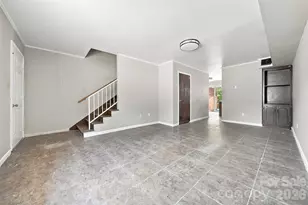 402 S Ashe Ave, Newton, NC 28658 - Photo 7
