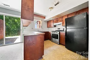 402 S Ashe Ave, Newton, NC 28658 - Photo 13