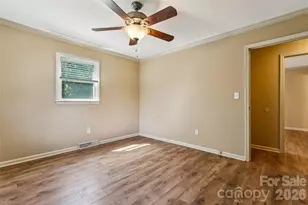 5560 Roberta Rd, Harrisburg, NC 28075 - Photo 29
