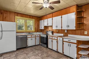 380 S Morgan Branch Rd, Candler, NC 28715 - Photo 7