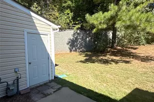 11540 Briddle Hall Ct, Charlotte, NC 28214 - Photo 13