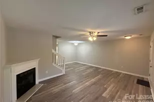 11540 Briddle Hall Ct, Charlotte, NC 28214 - Photo 3