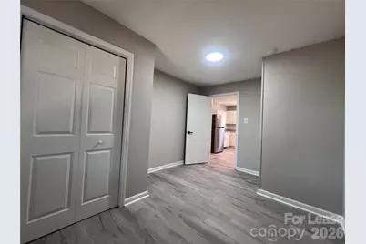 306 E Texas Avenue, Bessemer City, NC 28016 - Photo 9