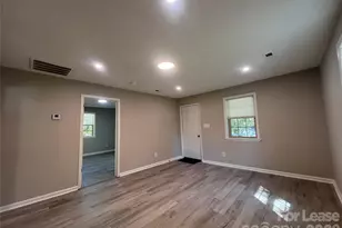 306 E Texas Ave, Bessemer City, NC 28016 - Photo 3