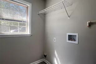 306 E Texas Ave, Bessemer City, NC 28016 - Photo 13