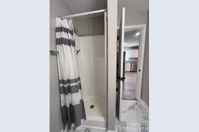 306 E Texas Avenue, Bessemer City, NC 28016 - Photo 11