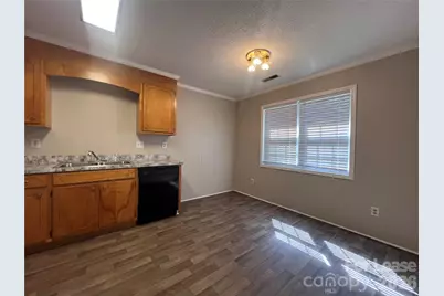 313 E Washington Avenue #A, Bessemer City, NC 28016 - Photo 5