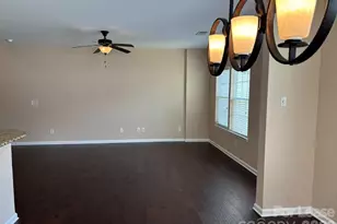 16324 Magnolia Woods Ln, Charlotte, NC 28277 - Photo 7