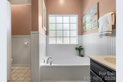 4415 Highcroft Lane, Charlotte, NC 28269 - Photo 19