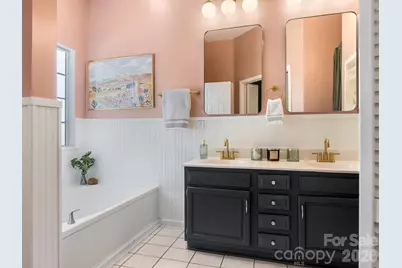 4415 Highcroft Lane, Charlotte, NC 28269 - Photo 17