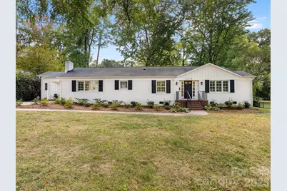 4218 Chelmsford Road, Charlotte, NC 28211 - Photo 1