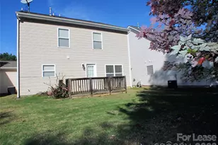 11701 Village Pond Dr, Charlotte, NC 28278 - Photo 19