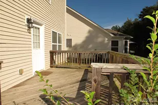 11701 Village Pond Dr, Charlotte, NC 28278 - Photo 21