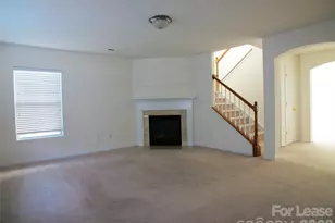 11701 Village Pond Dr, Charlotte, NC 28278 - Photo 9