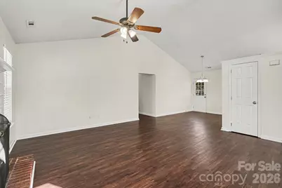 4609 Avalon Forest Lane, Charlotte, NC 28269 - Photo 9