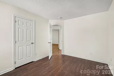 4609 Avalon Forest Lane, Charlotte, NC 28269 - Photo 13