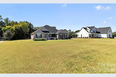245 Glenwood Drive, Oakboro, NC 28129 - Photo 9