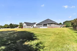 245 Glenwood Dr, Oakboro, NC 28129 - Photo 15