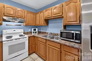 1068 14th Ave, Hickory, NC 28601 - Photo 27