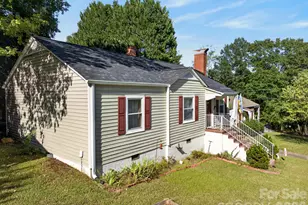 1068 14th Ave, Hickory, NC 28601 - Photo 7