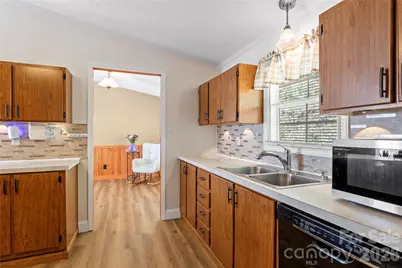 183 Gobbler Circle, Horse Shoe, NC 28742 - Photo 5