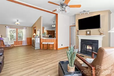 183 Gobbler Circle, Horse Shoe, NC 28742 - Photo 3