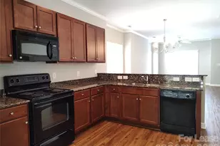 500 Village Park Dr, Belmont, NC 28012 - Photo 3