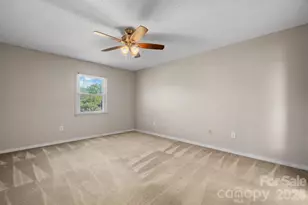 3675 10th Street None, Hickory, NC 28601 - Photo 15