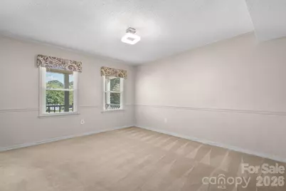 3675 10th Street None, Hickory, NC 28601 - Photo 5