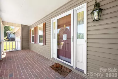 3675 10th Street None, Hickory, NC 28601 - Photo 3