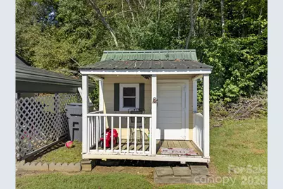 1504 Hwy 268 Highway, Lenoir, NC 28645 - Photo 13