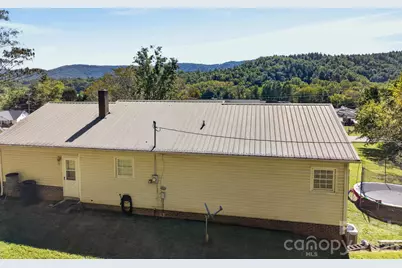 1504 Hwy 268 Highway, Lenoir, NC 28645 - Photo 15