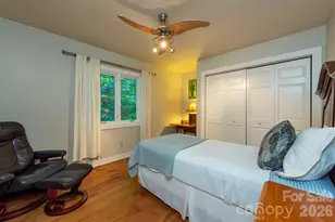 190 Ridgeview Dr, Hendersonville, NC 28792 - Photo 23