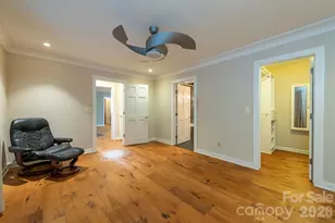 190 Ridgeview Dr, Hendersonville, NC 28792 - Photo 19
