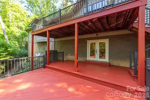 190 Ridgeview Dr, Hendersonville, NC 28792 - Photo 39