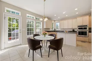 6211 Chavel Ln, Charlotte, NC 28269 - Photo 17