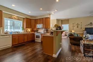 210 Paw Jims Rd, Kings Mountain, NC 28086 - Photo 9