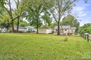 1005 Noles Dr, Mount Holly, NC 28120 - Photo 23